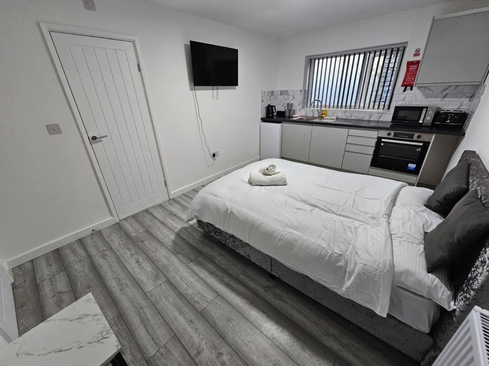 Cosy Cardiff Apartments - Garden Lounge Exterior foto